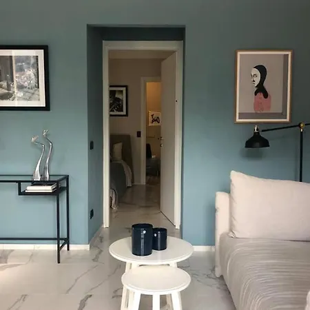 Apartment Hugau Carate Urio